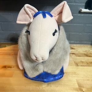 Vintage 1984 Russ Personality Piggs  13”x10” “Lady Alicia Von Pig"